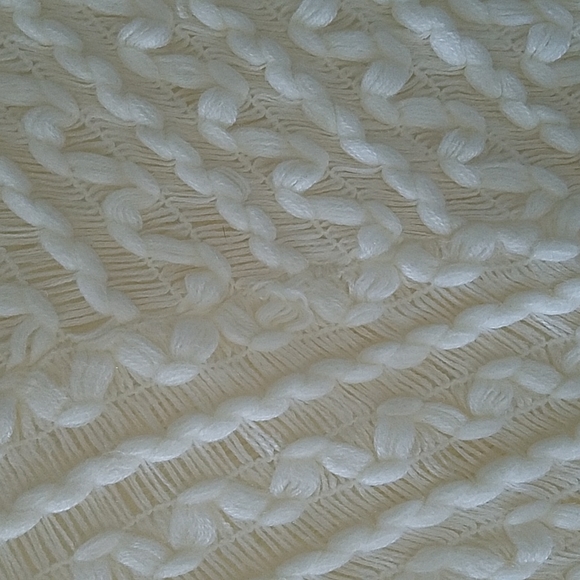 Knit Poncho - Picture 6 of 9